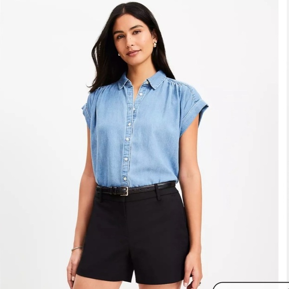 EUC LOFT RIVIERA WOMEN’S BLACK SHORTS - Picture 2 of 8